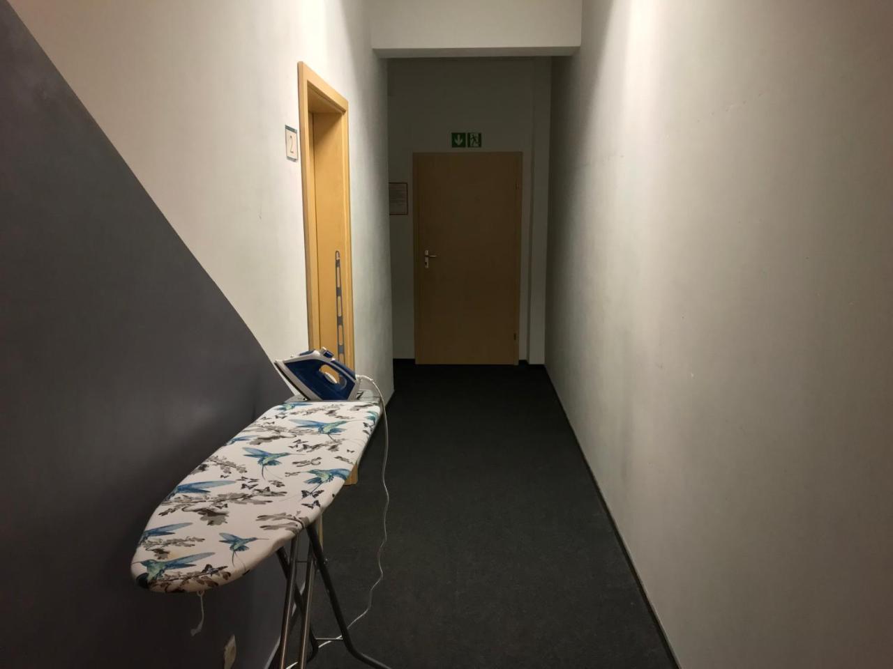 The Warsaw Hostel Eksteriør bilde
